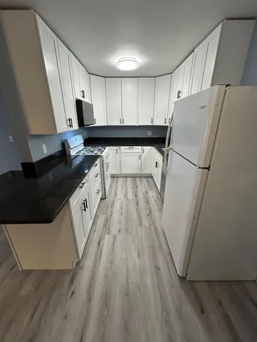 $158,000 | 7300 York Avenue South, Unit 1083, Edina, MN 55435