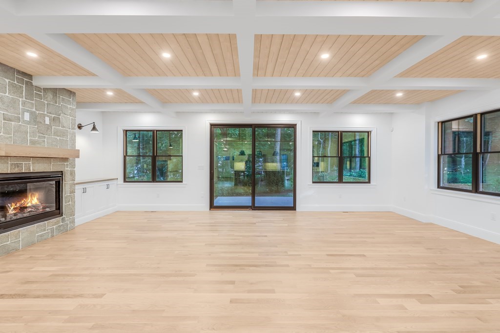 9 Battle Green Road Lexington, MA 02421 - Photo 5 of 22