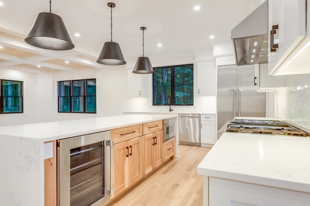 9 Battle Green Road Lexington, MA 02421 - Photo 6 of 22