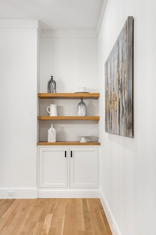 9 Battle Green Road Lexington, MA 02421 - Photo 10 of 22