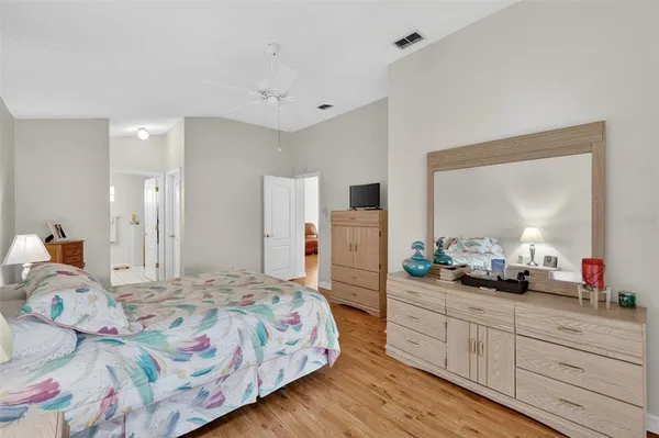 $325,000 | 3022 Andover Court, Mount Dora, FL 32757