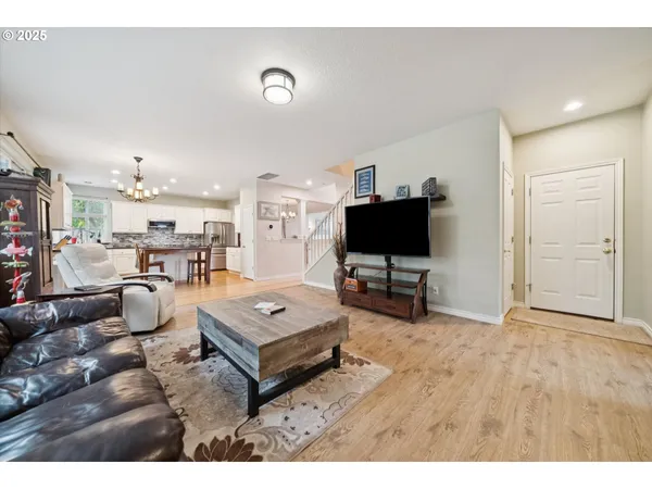 $689,500 | 31375 Southwest Kensington Drive, Wilsonville, OR 97070