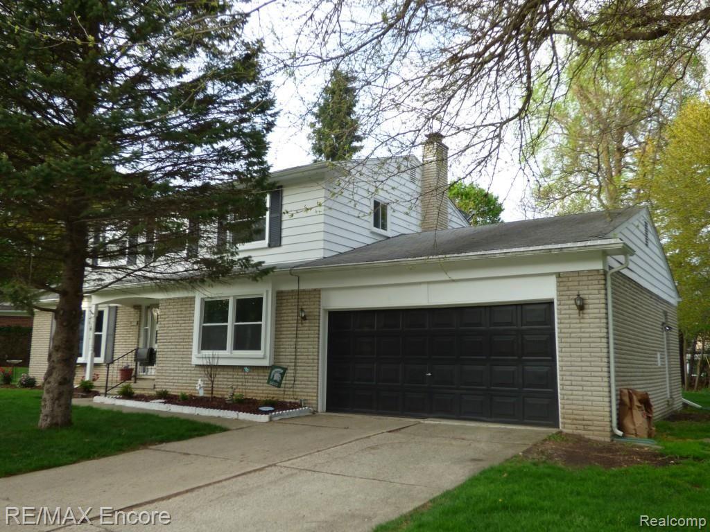 16060 Riverside Street Livonia, MI 48154 - Photo 23 of 23 Gallery Image 23
