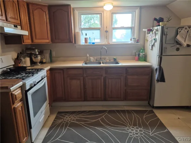 $119,900 | 8506 Oswego Road, Clay, NY 13027