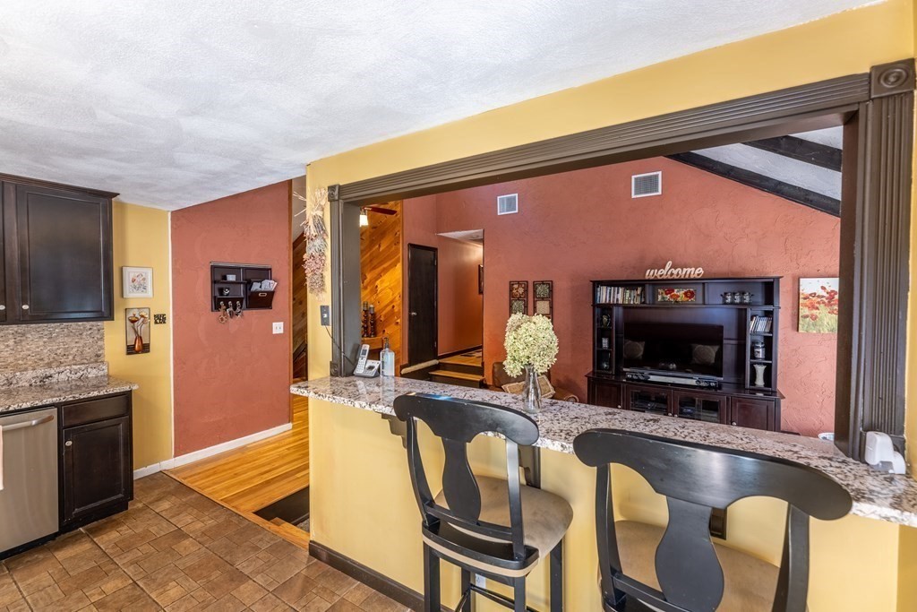 55 Barefoot Hill Road Sharon, MA 02067 - Photo 7 of 27 Gallery Image 7
