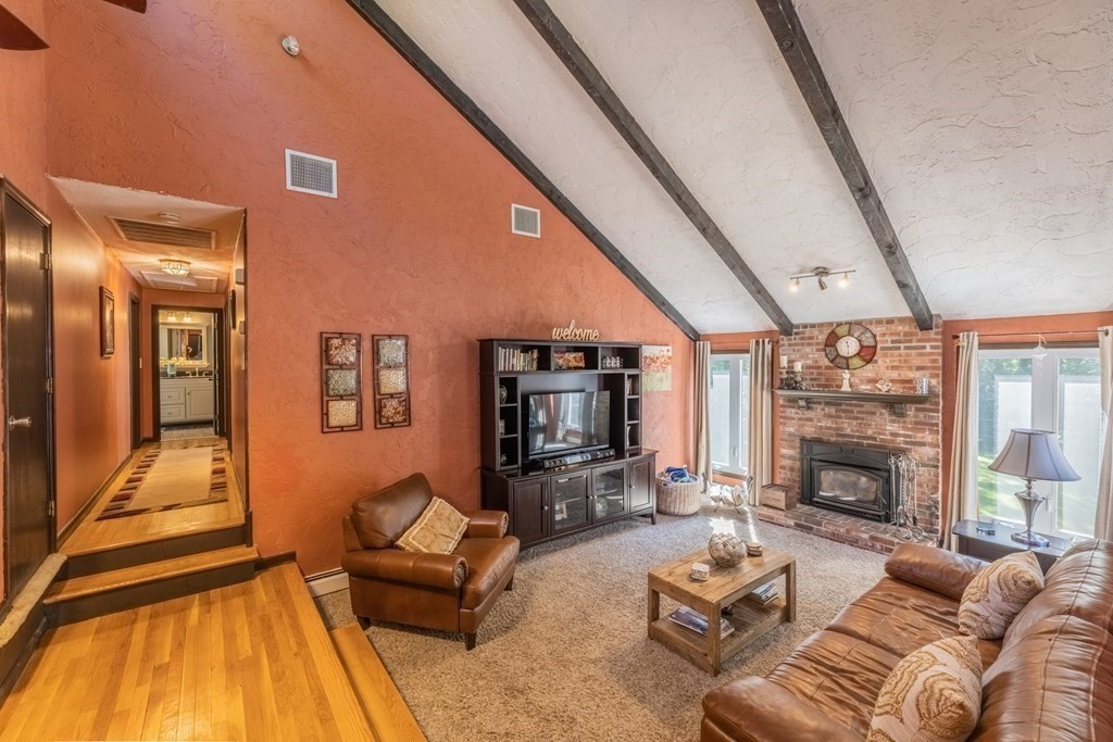 55 Barefoot Hill Road Sharon, MA 02067 - Photo 8 of 27 Gallery Image 8
