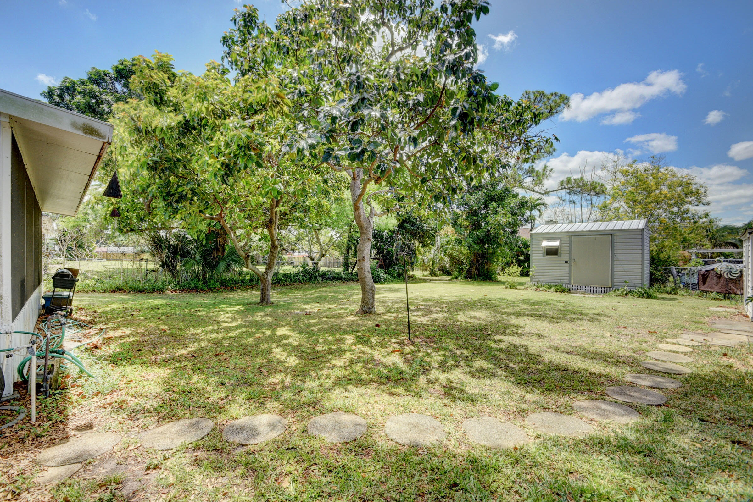 6807 High Ridge Road Lake Worth, FL 33462 - Photo 40 of 59 45_house (45)
