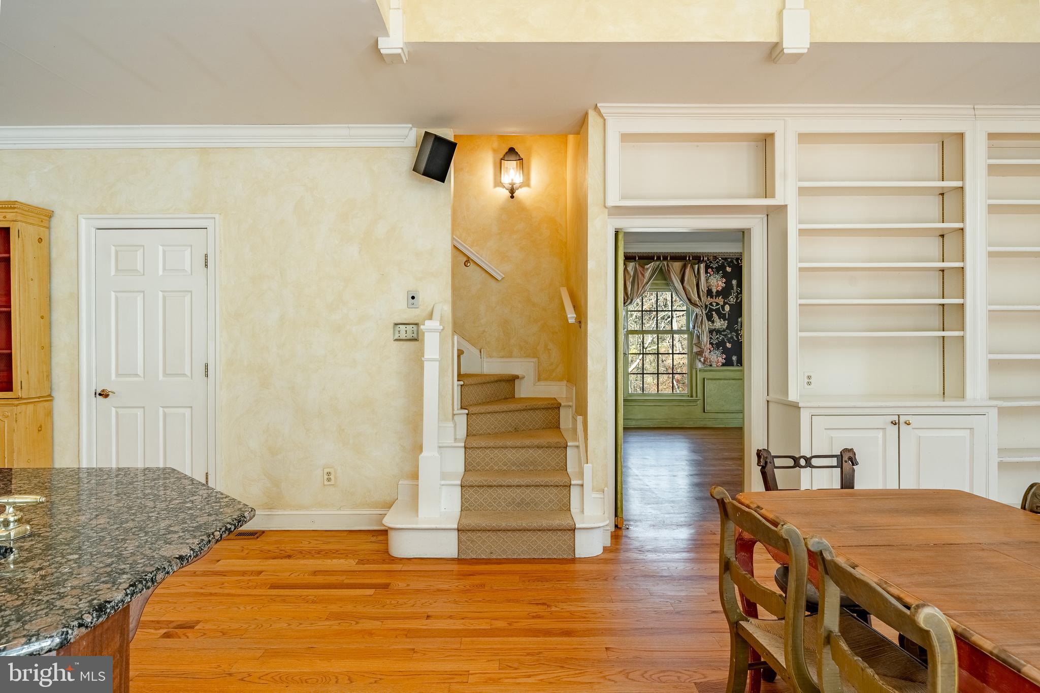 124 Center Mill Road Chadds Ford, PA 19317 - Photo 25 of 73 Back staircase