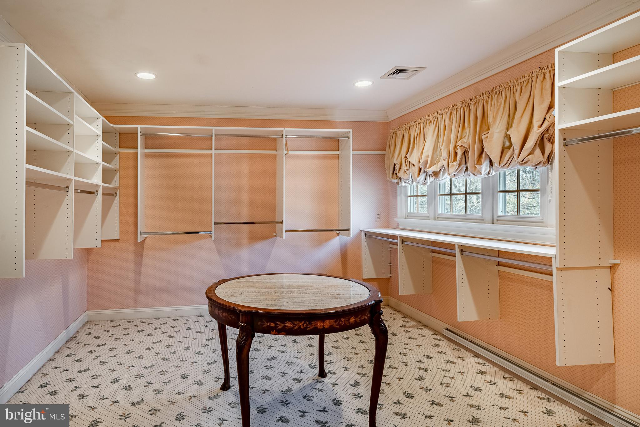 124 Center Mill Road Chadds Ford, PA 19317 - Photo 36 of 73 Primary Bedroom Walk in Closet