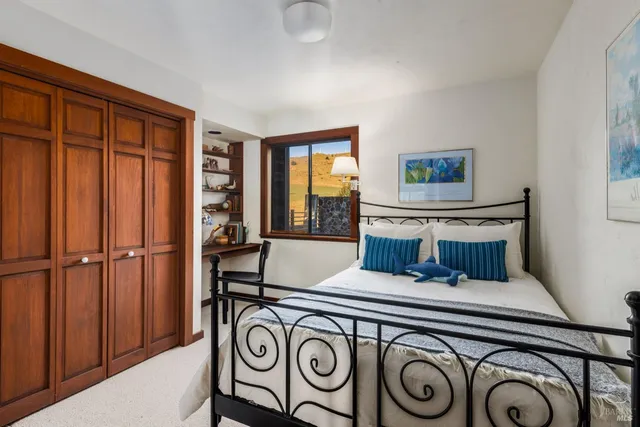 $1,600,000 | 2490-2520 Highway 1, Bodega Bay, CA 94923