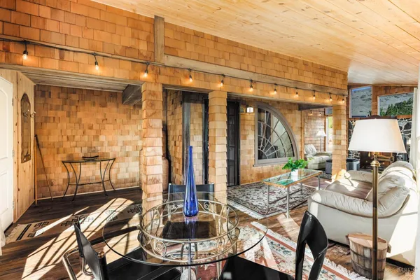 $1,550,000 | 2490 Highway 1, Bodega Bay, CA 94923