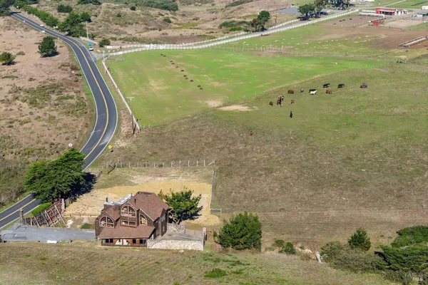 $1,550,000 | 2490 Highway 1, Bodega Bay, CA 94923