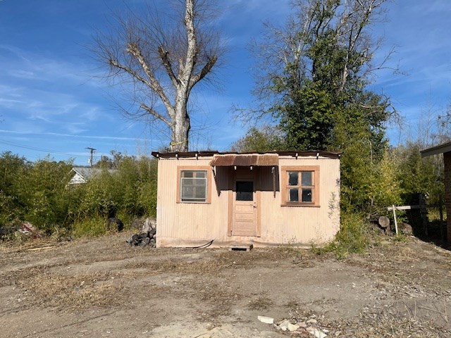1416 5th Street Kerrville, TX 78028 - Photo 16 of 32 Storage Bldg