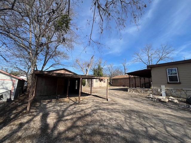 1416 5th Street Kerrville, TX 78028 - Photo 18 of 32 Carport/Garage