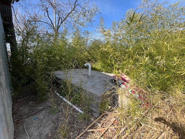 1416 5th Street Kerrville, TX 78028 - Photo 20 of 32 Cellar/Bunker/Storm Shelter?
