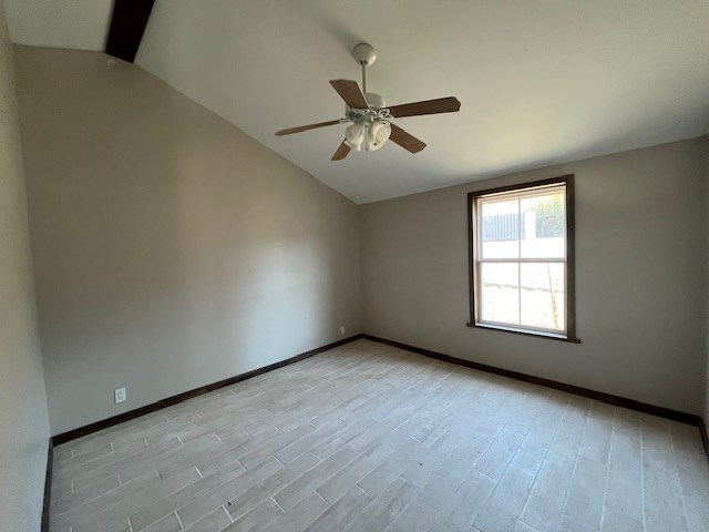 1416 5th Street Kerrville, TX 78028 - Photo 25 of 32 Apt. - Bdrm 2