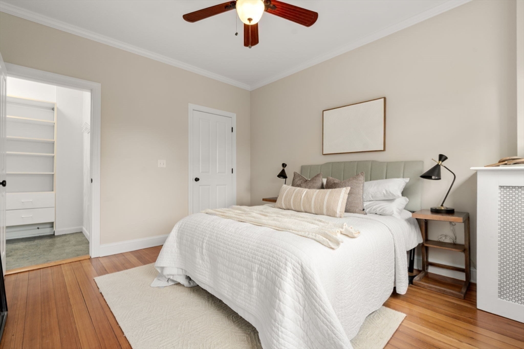14 Linden Street, Unit 7 Brookline, MA 02445 - Photo 18 of 24