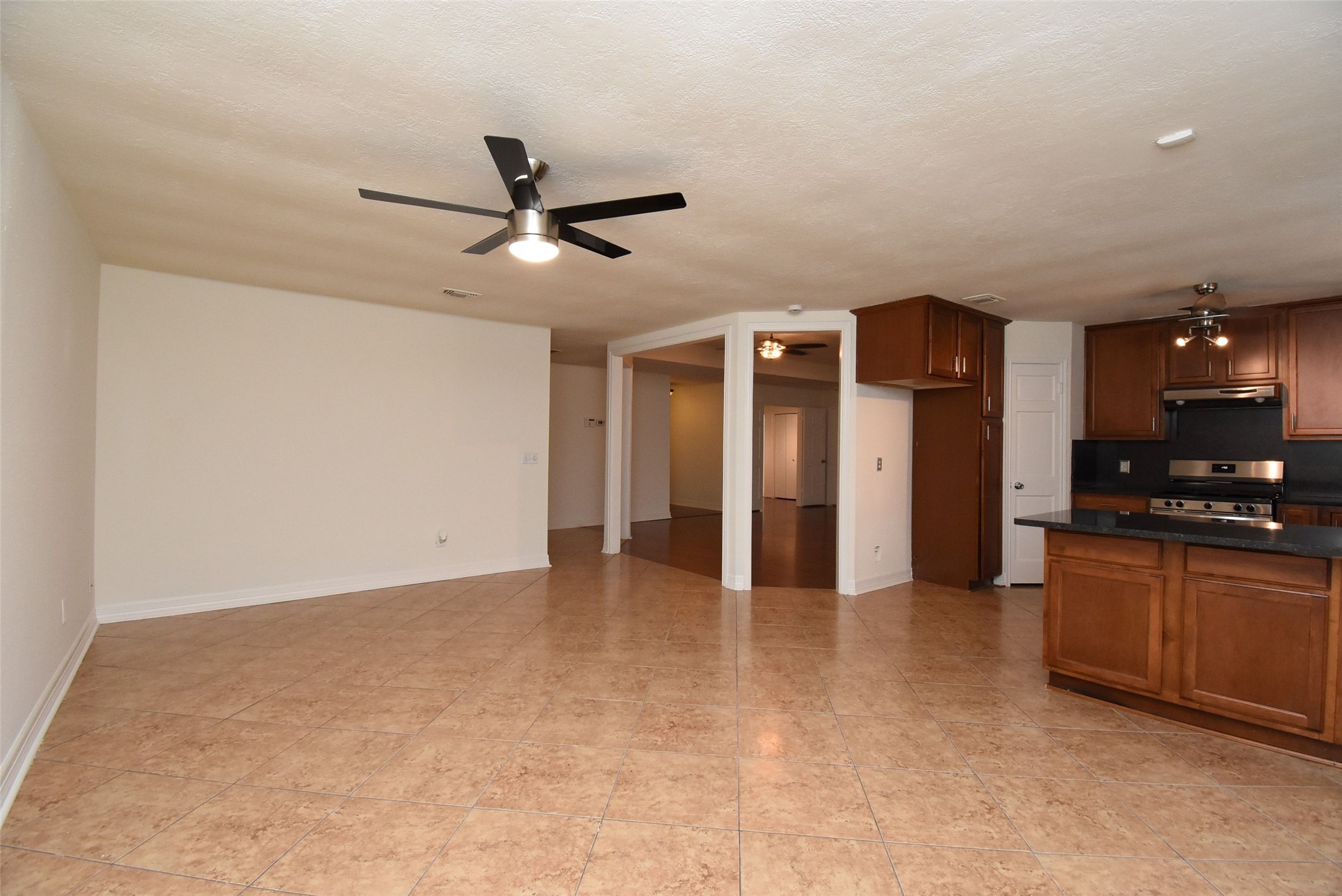 4534 Ranger Run Sugar Land, TX 77479 - Photo 8 of 31