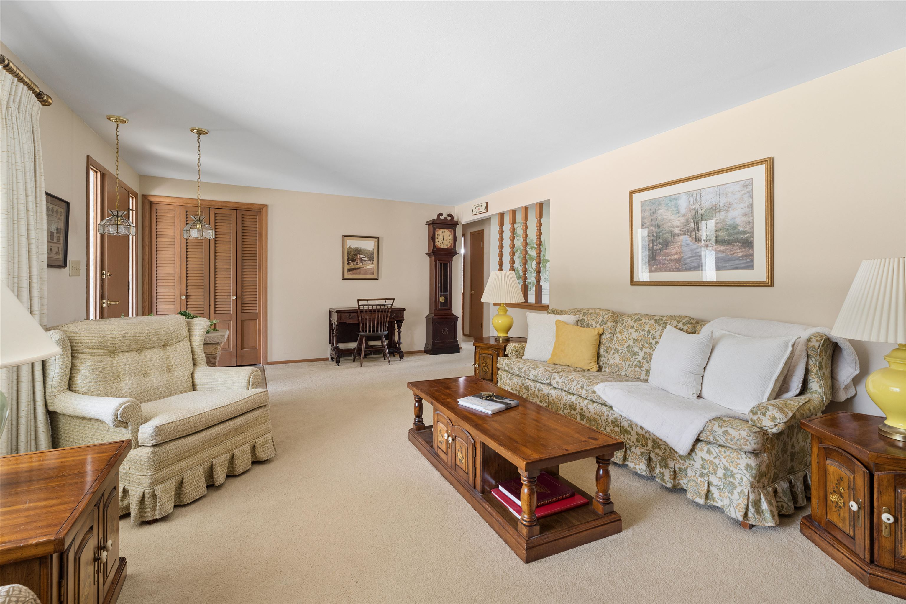 1300 North Bay Ridge Road Appleton, WI 54915 - Photo 4 of 34