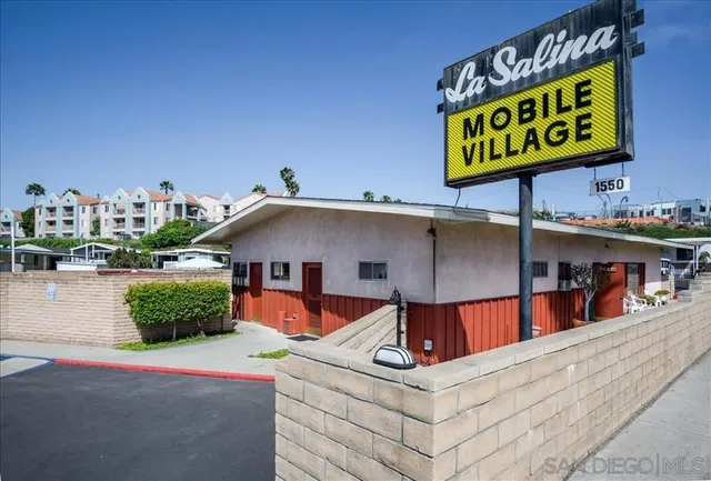 a view of outdoor space and dinning table and seating area