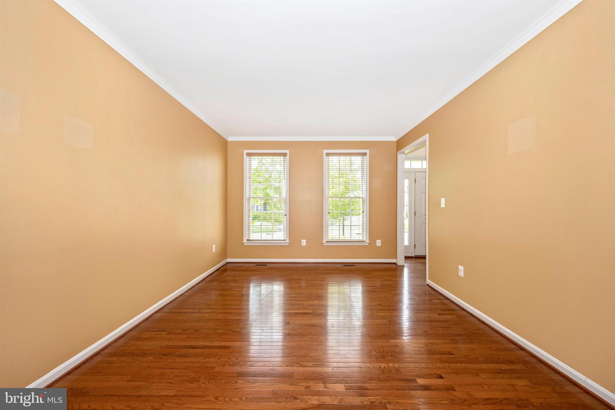 1705 Canal Run Drive Point of Rocks, MD 21777 - Photo 22 of 52 Living room