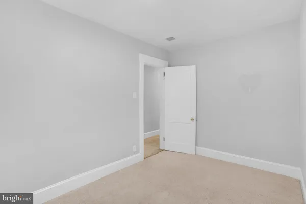 $325,000 | 25 Preston Avenue, Ewing, NJ 08618