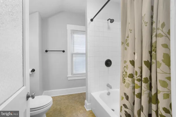 $325,000 | 25 Preston Avenue, Ewing, NJ 08618