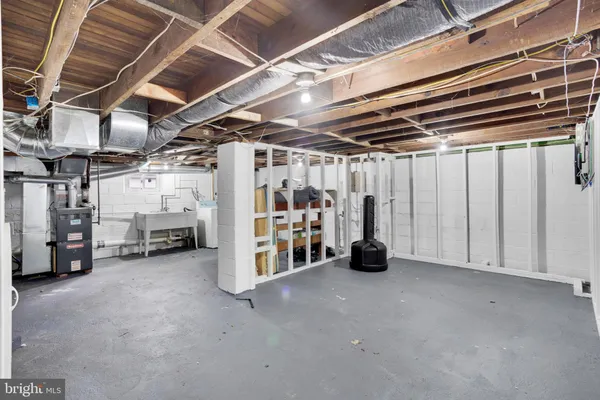 $325,000 | 25 Preston Avenue, Ewing, NJ 08618