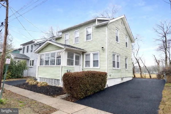 $325,000 | 25 Preston Avenue, Ewing, NJ 08618