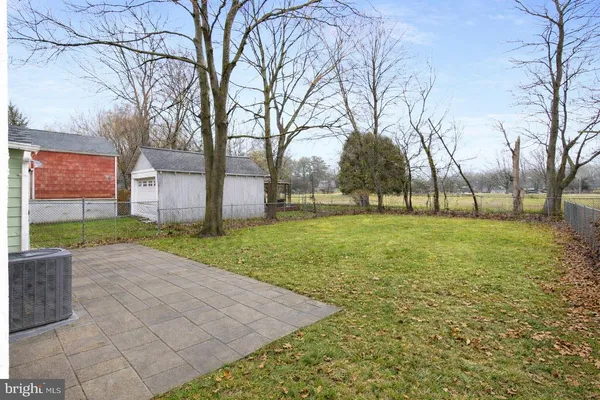 $325,000 | 25 Preston Avenue, Ewing, NJ 08618