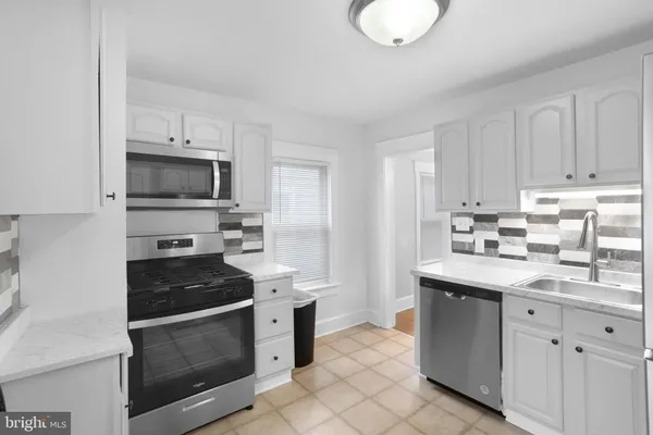 $325,000 | 25 Preston Avenue, Ewing, NJ 08618