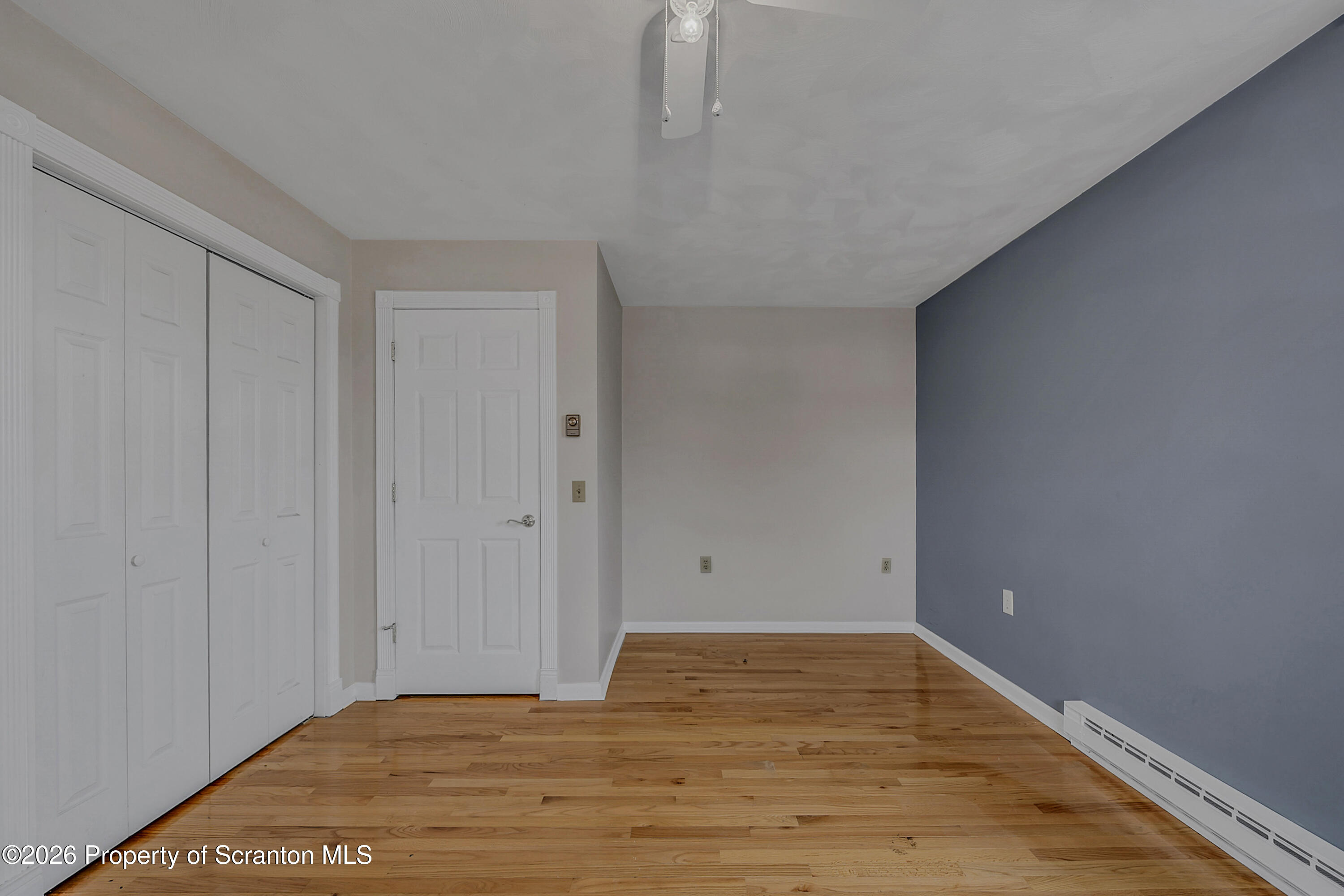 804 School Street Moosic, PA 18507 - Photo 21 of 67 a view of room