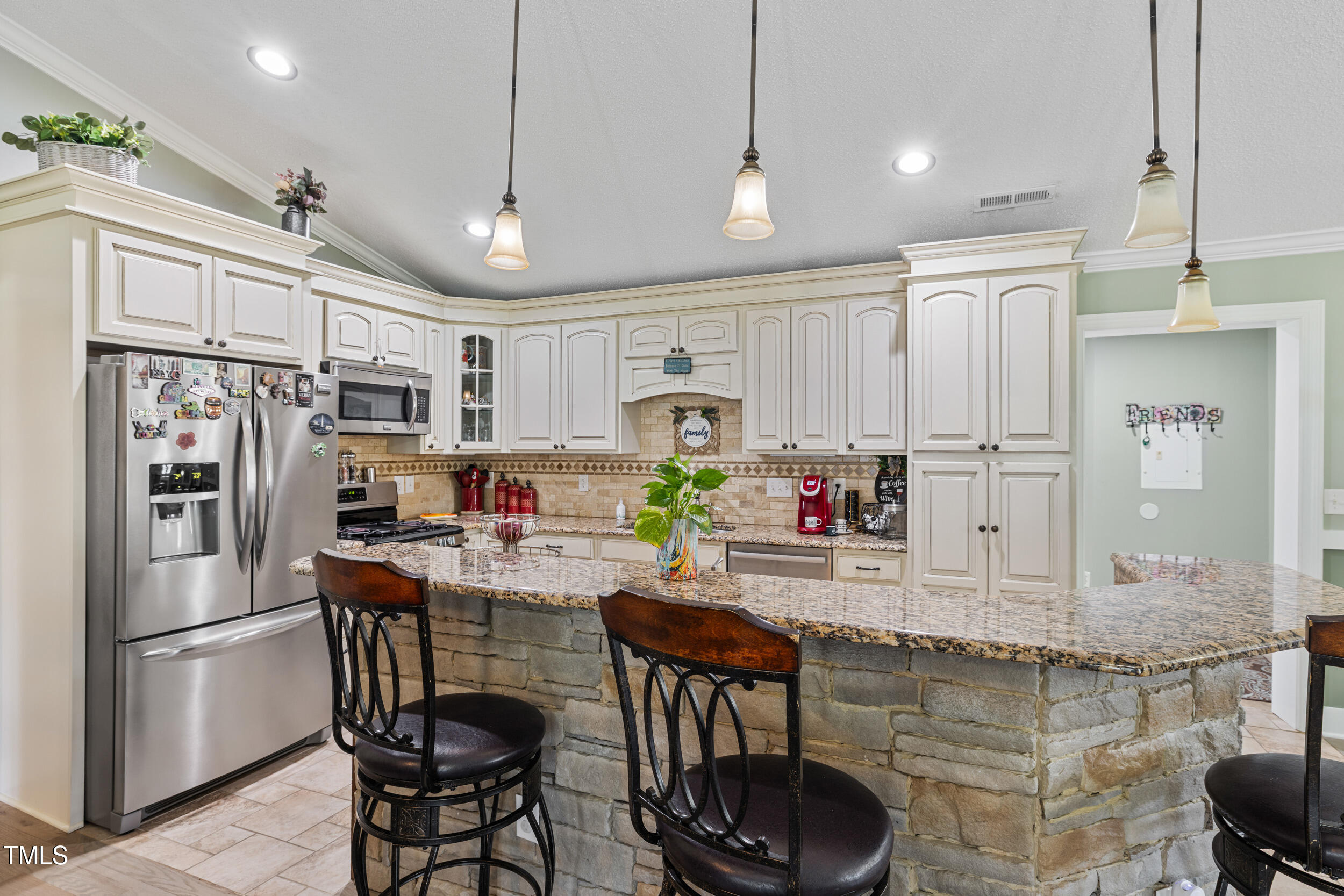 175 Galilee Road Smithfield, NC 27577 - Photo 14 of 40 175 galilee rd-smithfieldnc-21