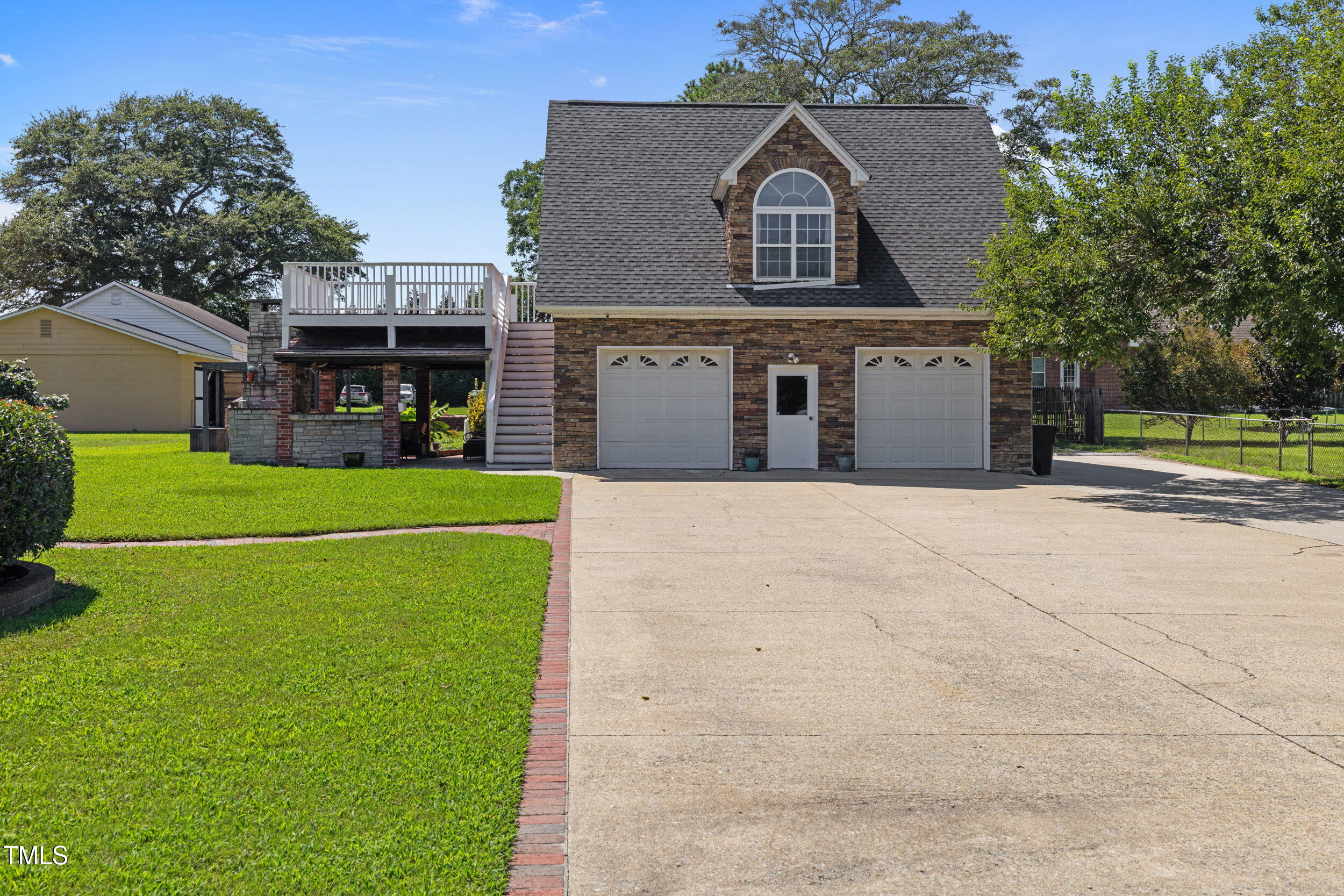 175 Galilee Road Smithfield, NC 27577 - Photo 5 of 40 175 galilee rd-smithfieldnc-8