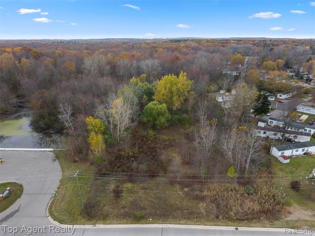 433 North Rochester Road Leonard, MI 48367 - Photo 10 of 11