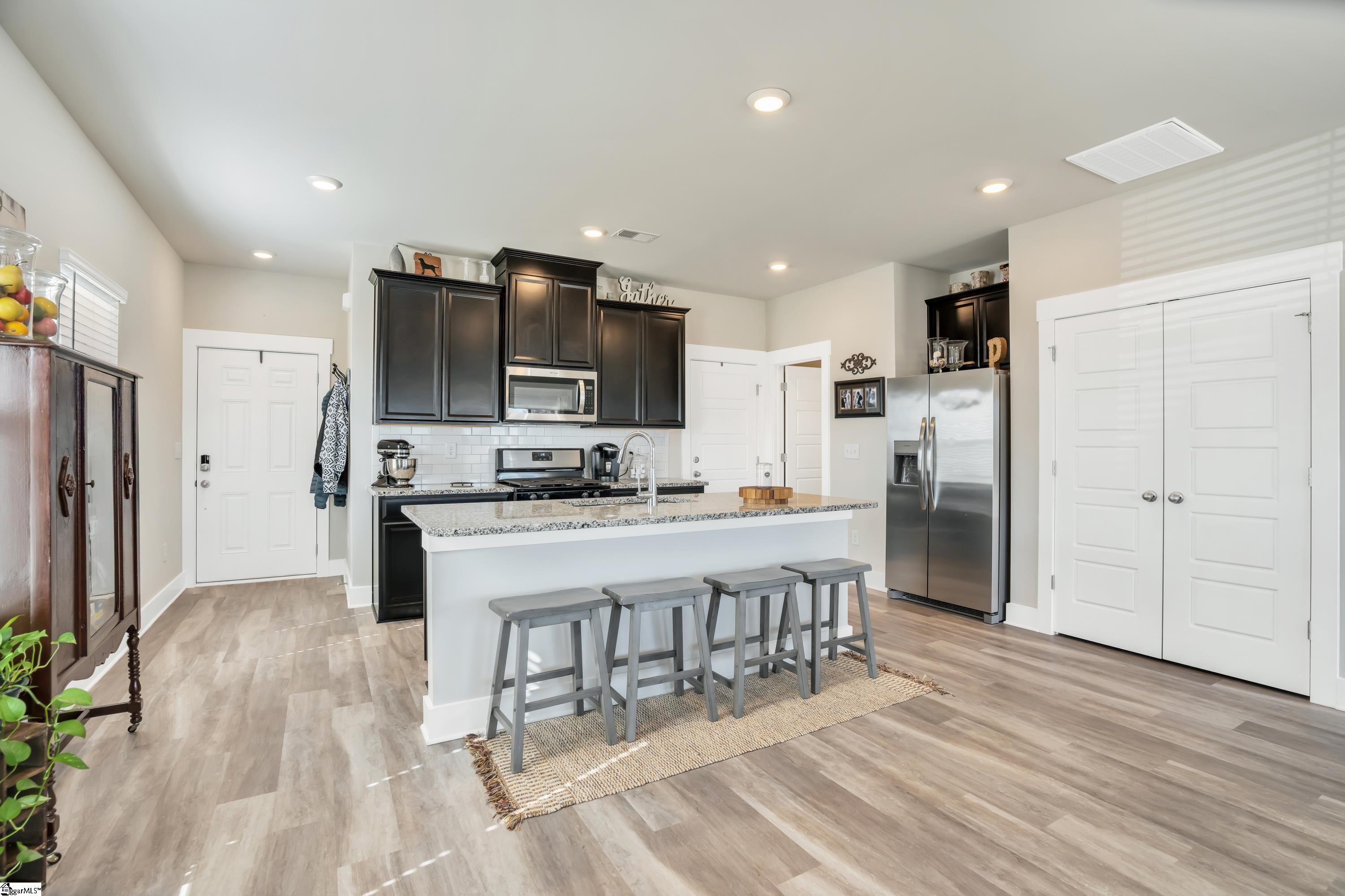 211 Quickstep Drive Greer, SC 29650 - Photo 5 of 18 Gallery Image 5