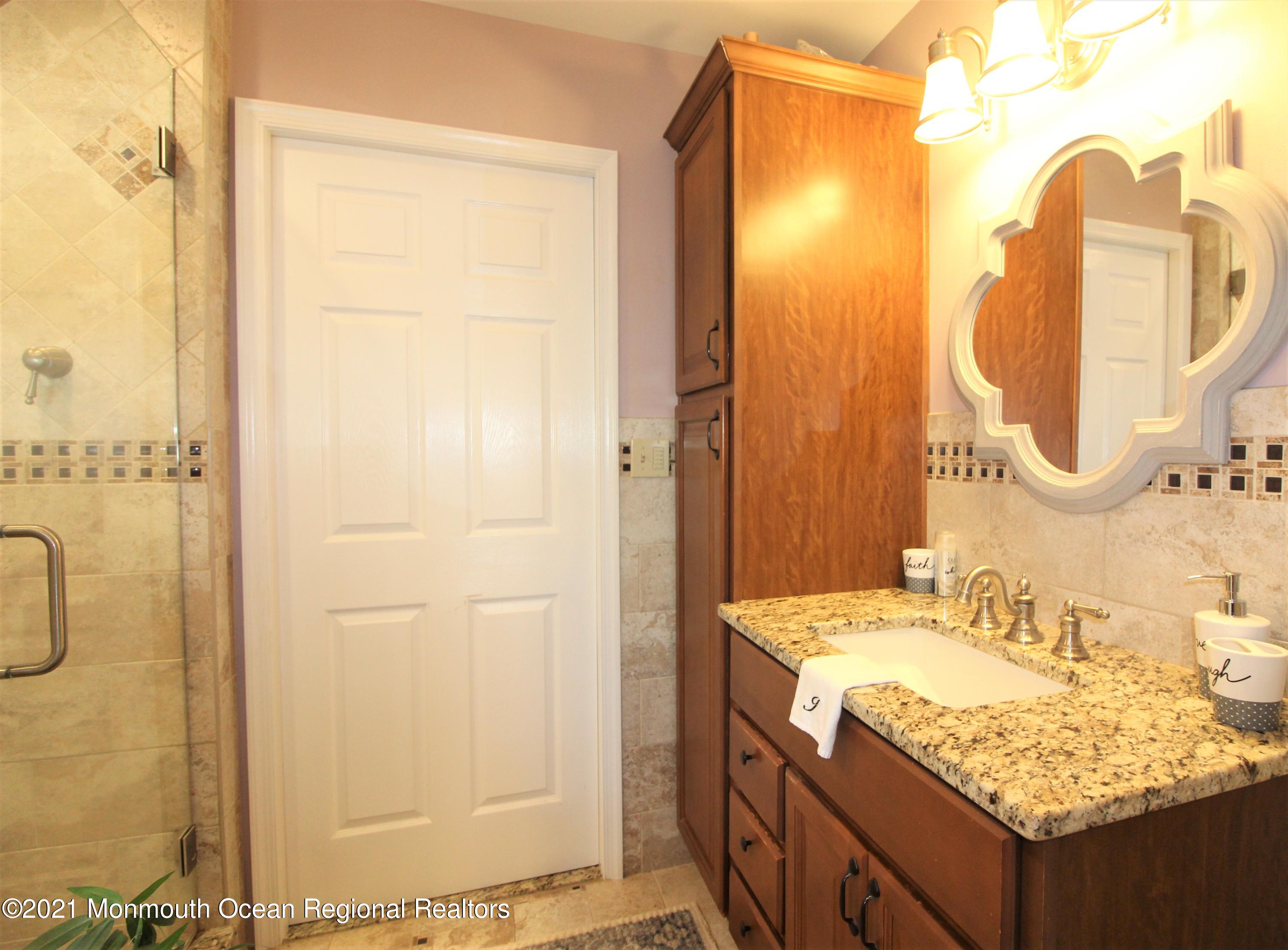 24 Tupelo Road Bayville, NJ 08721 - Photo 21 of 25 IMG_4815 (2)