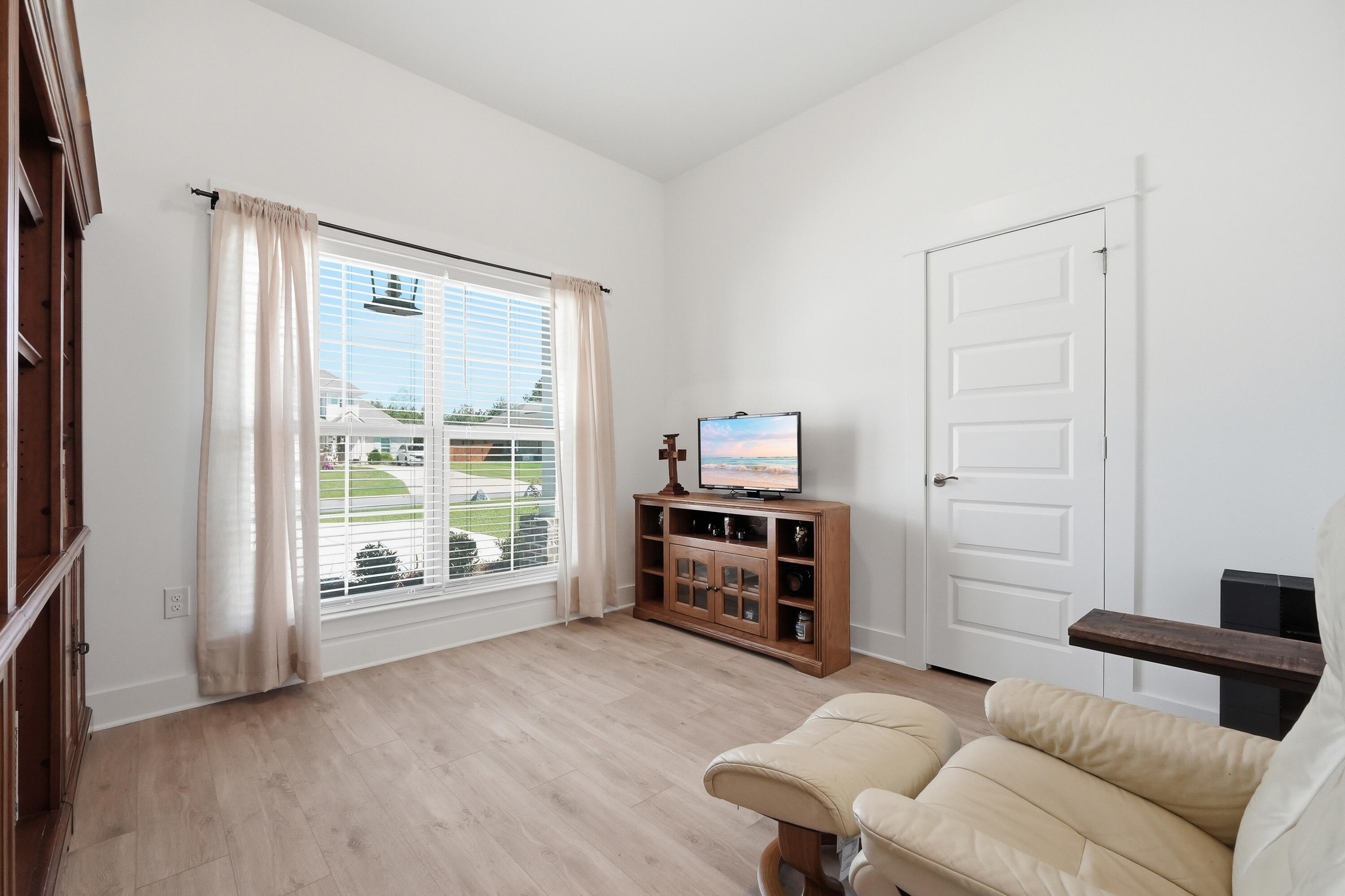 6297 Howie Way Pace, FL 32571 - Photo 45 of 73 6297 Howie Wy-43