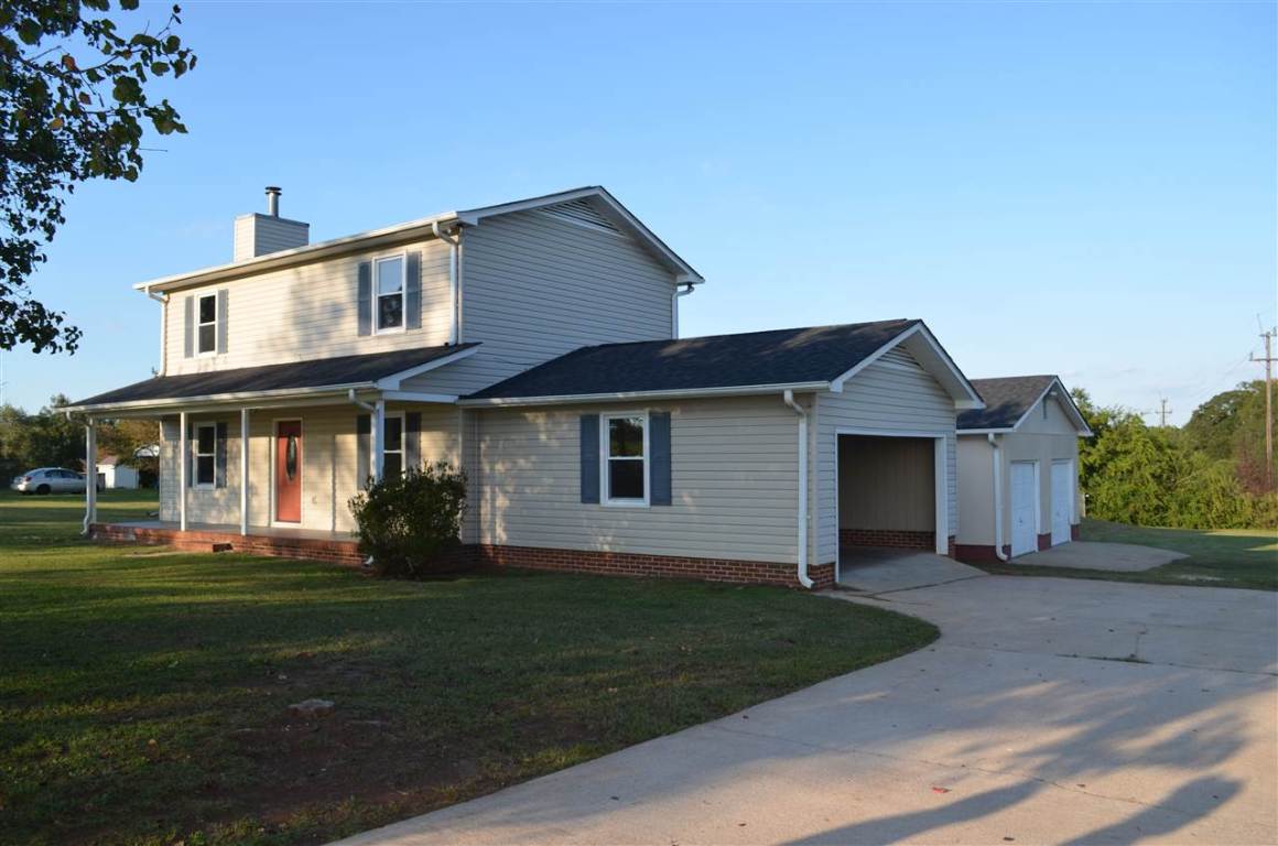 1500 Busby Road Anderson, SC 29626 - Photo 2 of 29