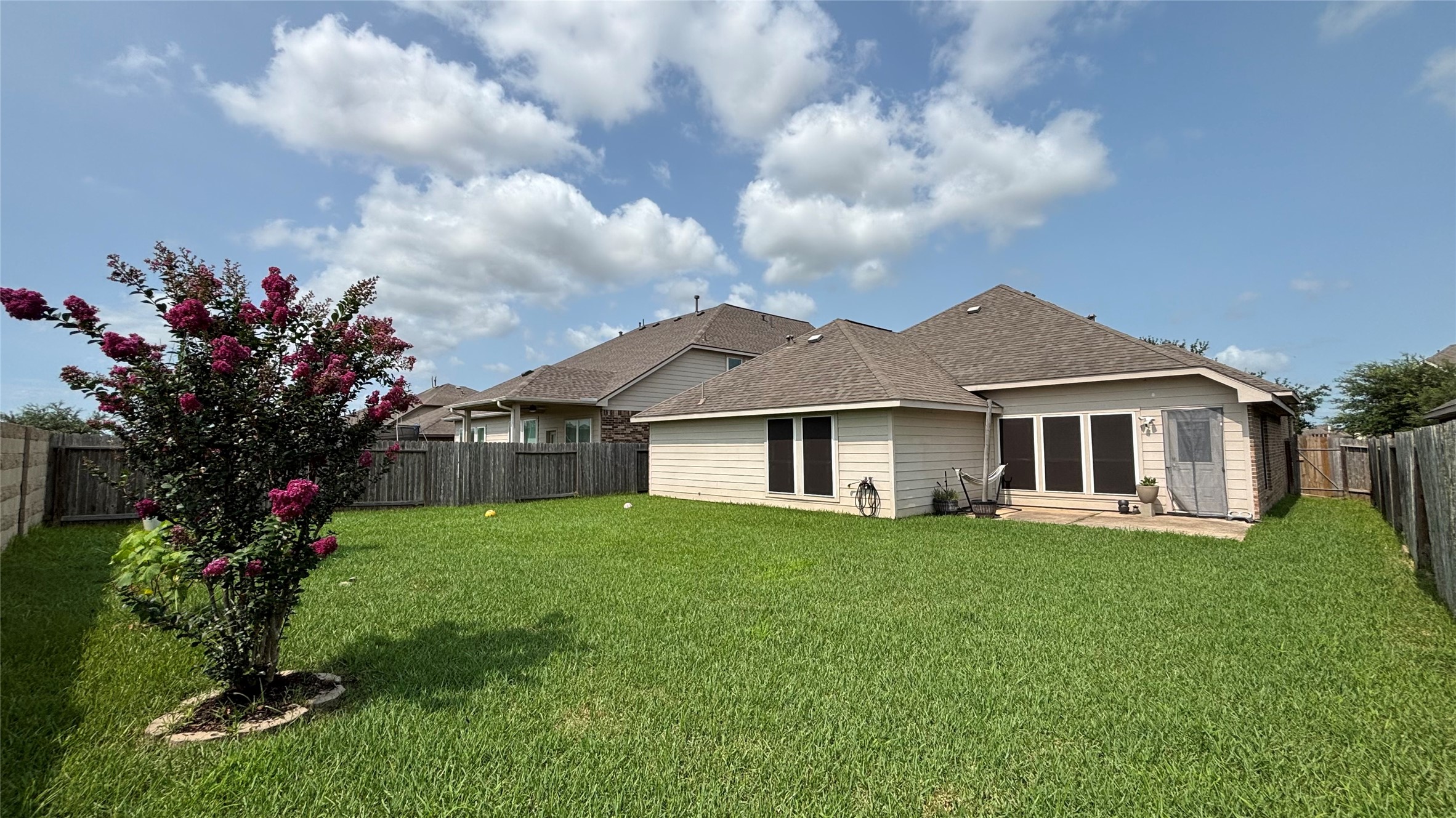 9810 Shimmering Lakes Drive Rosharon, TX 77583 - Photo 33 of 43