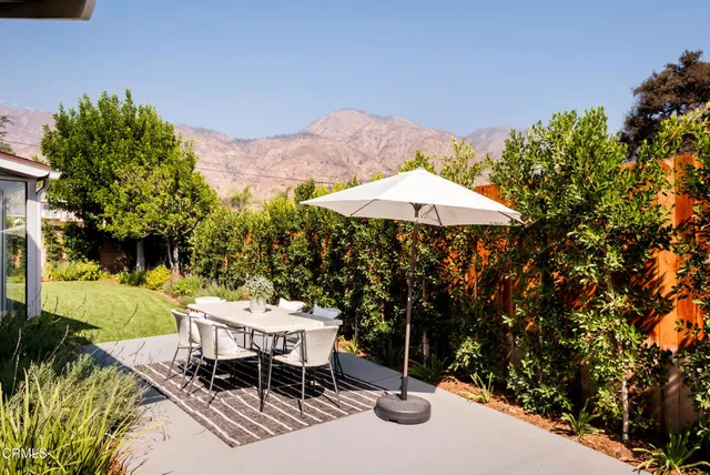 $1,375,000 | 1640 North Altadena Drive, Pasadena, CA 91107