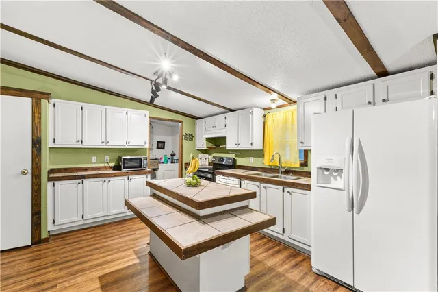 $280,000 | 107 Lakewood Circle, Somerville, TX 77879