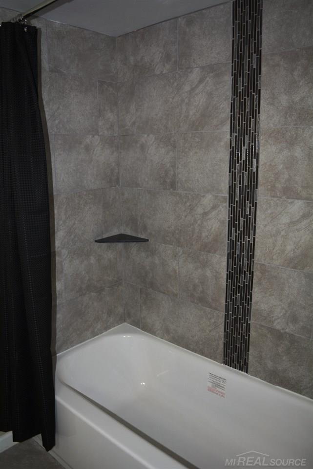 885 Neff Road Grosse Pointe, MI 48230 - Photo 27 of 39