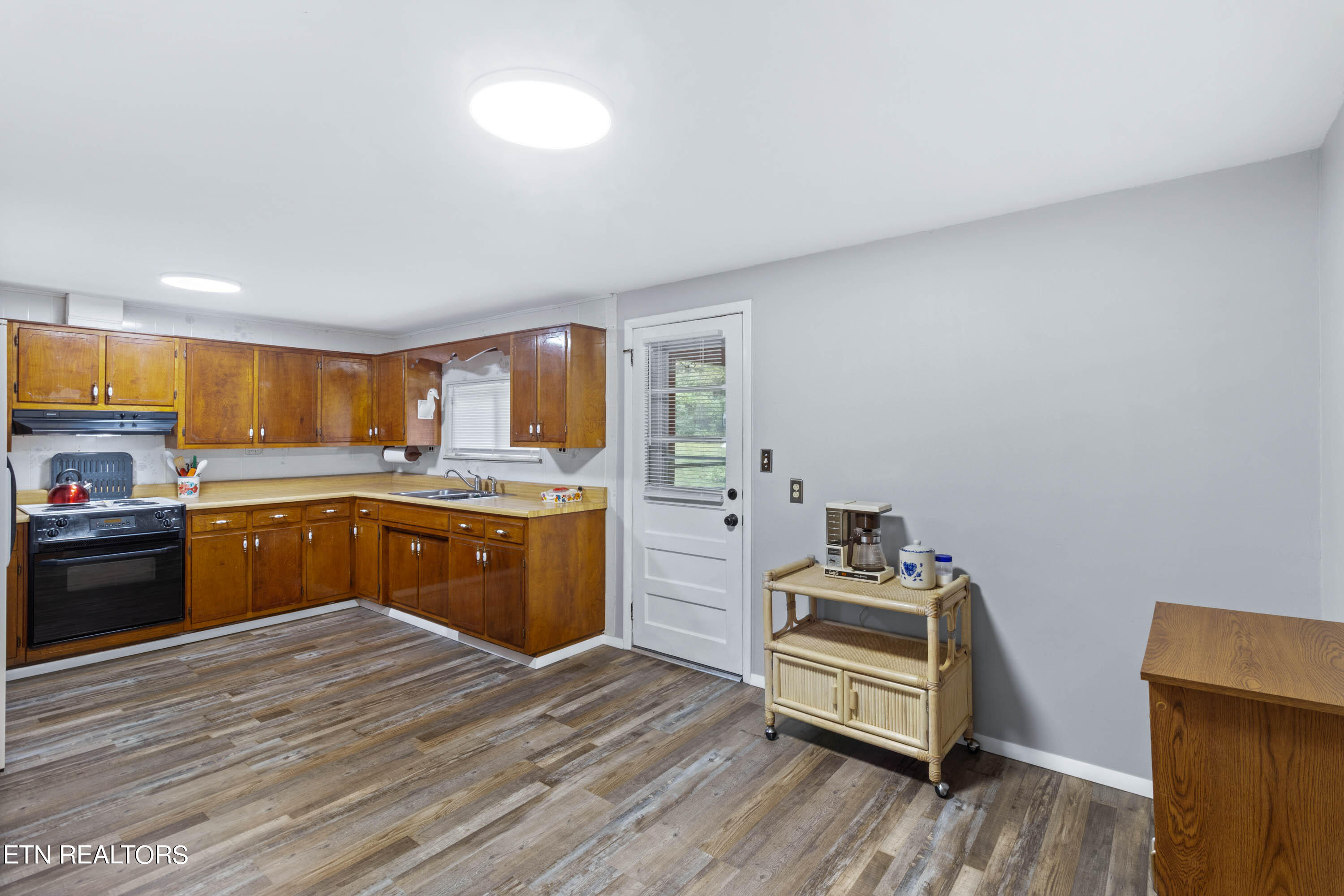 105 Carl Garrett Road Lancing, TN 37770 - Photo 6 of 33 105 Carl Garrett Rd-12