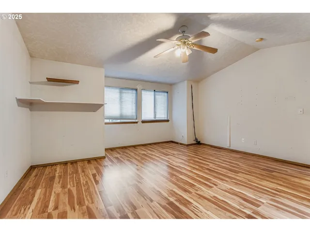 $465,000 | 9827 North Ivanhoe Street, Portland, OR 97203