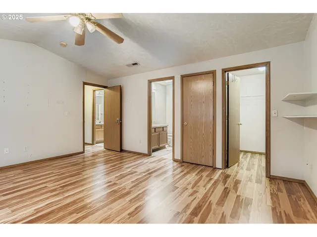 $465,000 | 9827 North Ivanhoe Street, Portland, OR 97203