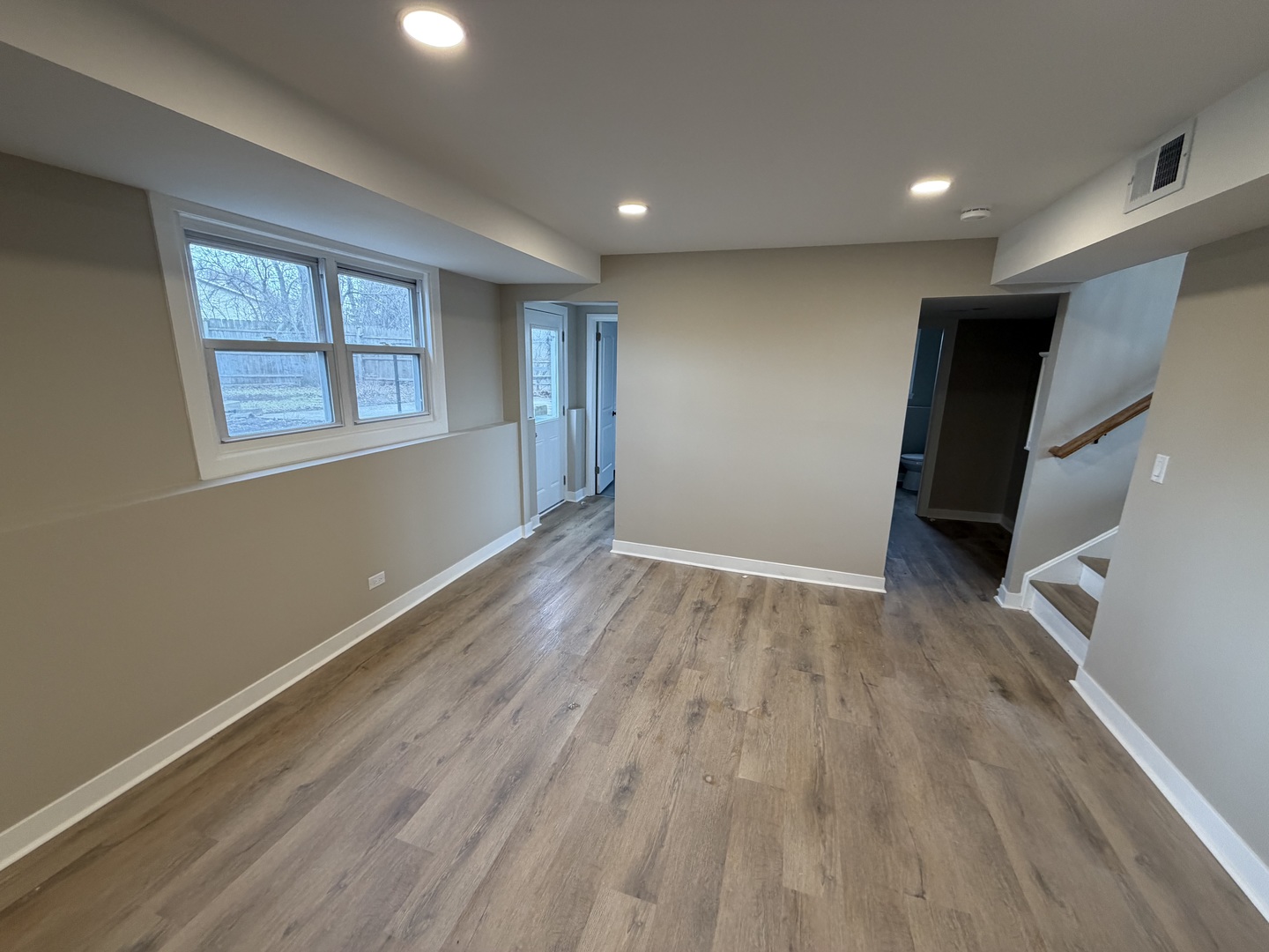 1534 East Palatine Road Palatine, IL 60074 - Photo 18 of 21 Gallery Image 18