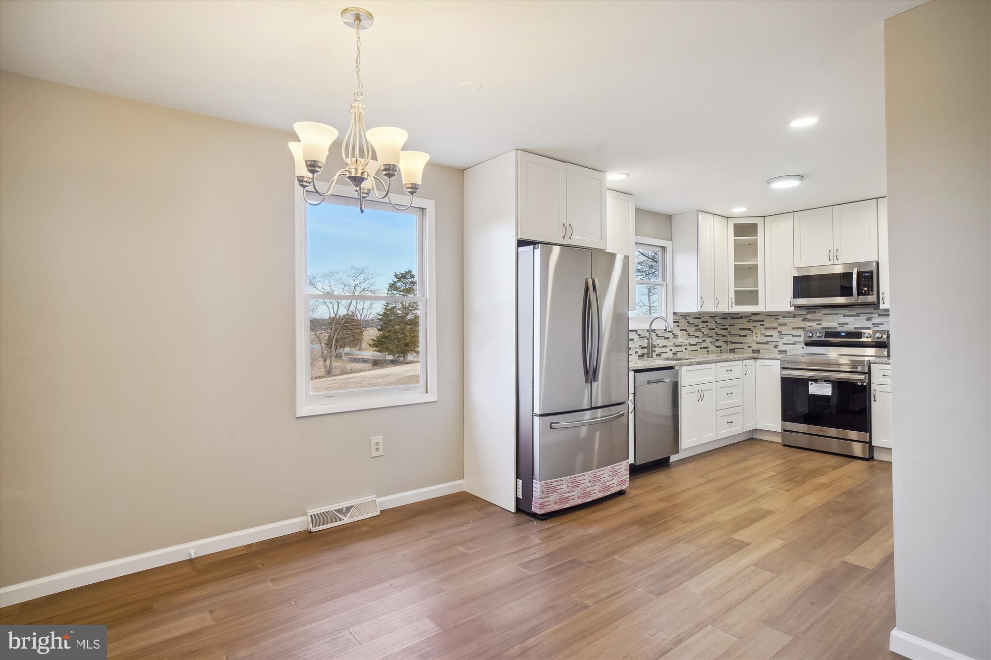 13938 Gossard Mill Road Hagerstown, MD 21740 - Photo 7 of 35 Dining