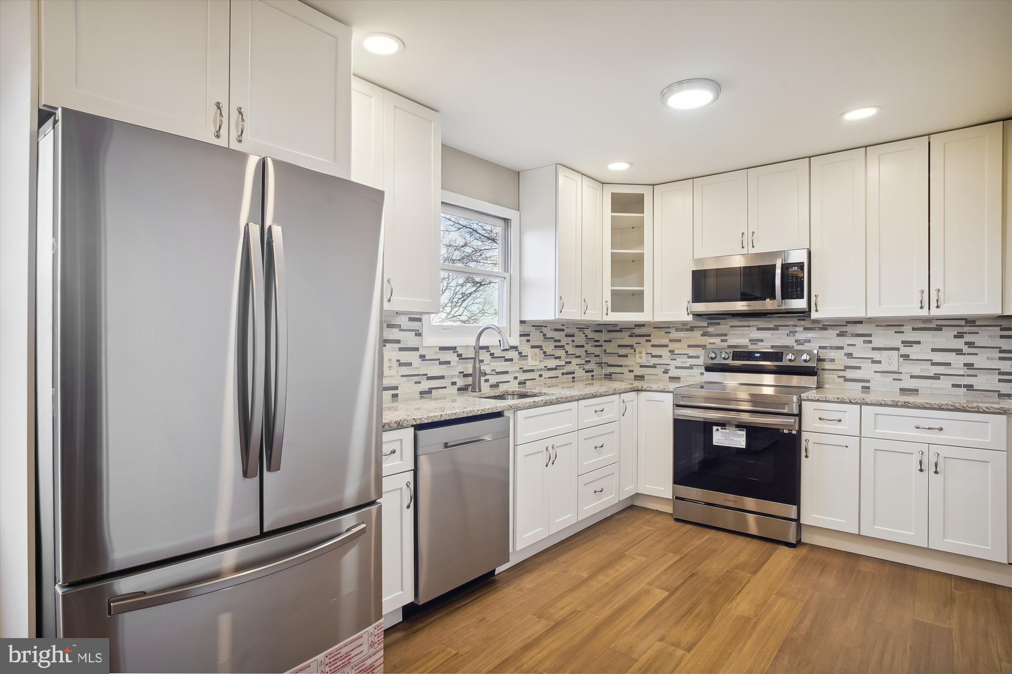 13938 Gossard Mill Road Hagerstown, MD 21740 - Photo 10 of 35 Kitchen