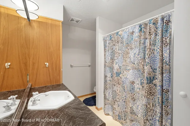 $799,000 | 1207 Vista Drive, Star Valley Ranch, WY 83127